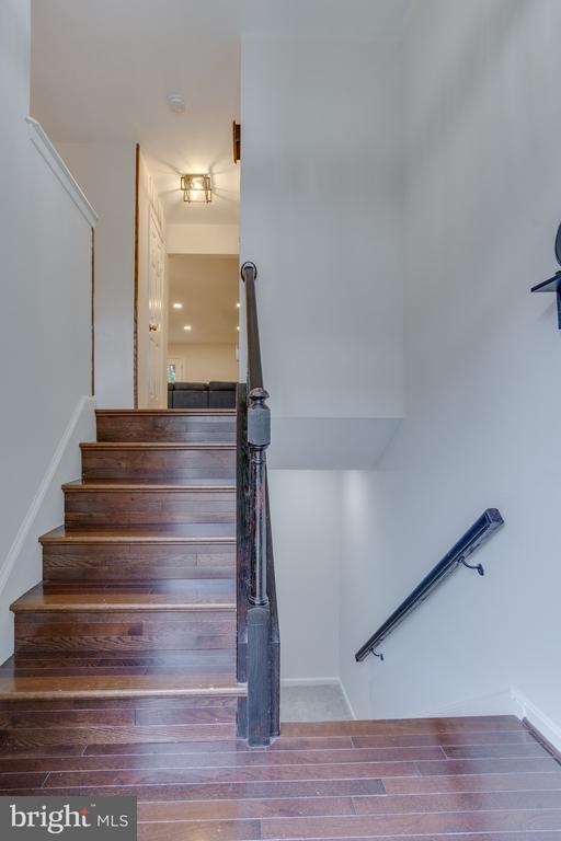 Photo - 3700 Roxbury Ln