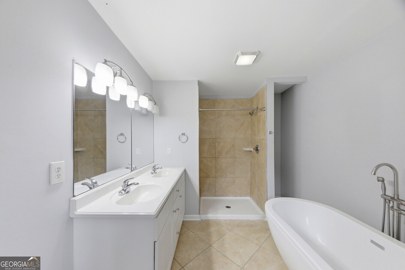 Photo - 3150 Dogwood Dr