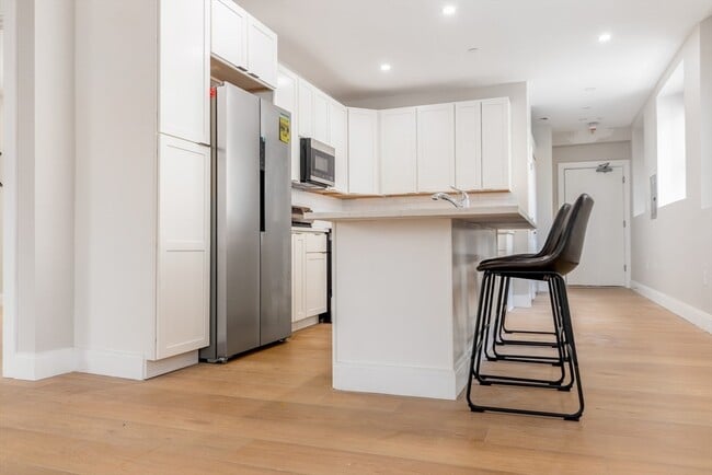 Building Photo - 42 Bromfield St Unit 901 Rental
