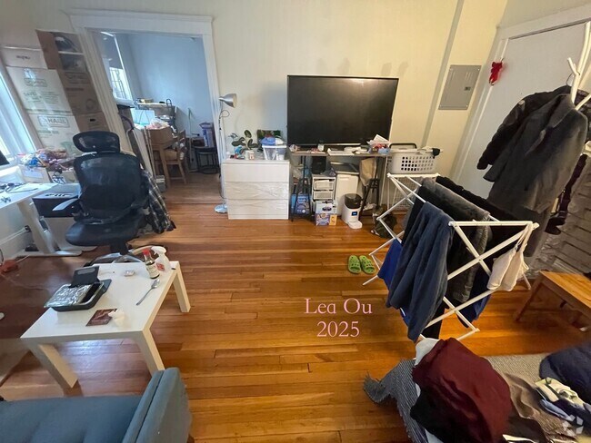 Building Photo - NO FEE! September Sunny Corner unit 1bed i... Rental
