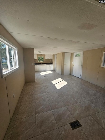 Photo - 119 E Woods Ct