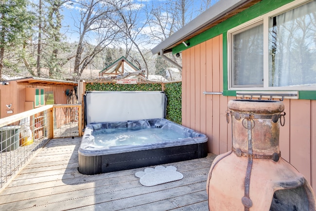 Photo - 21593 Crystal Falls Dr