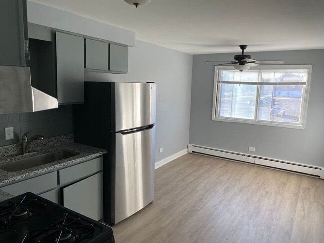 Photo - 3710 W 119th St Unit 1A