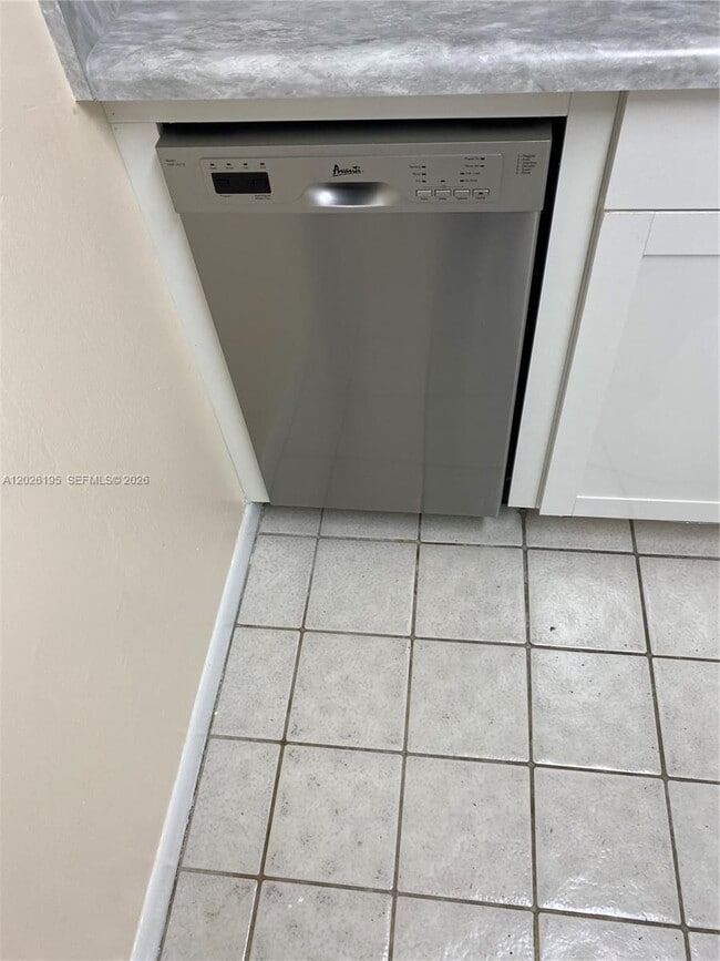 Photo - 16750 NE 10th Ave Unit 201