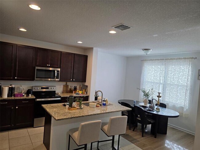 Photo - 269 NW 36th Ave