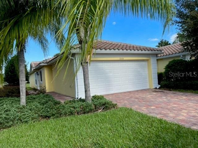 Building Photo - 12120 Tripletail Ln
