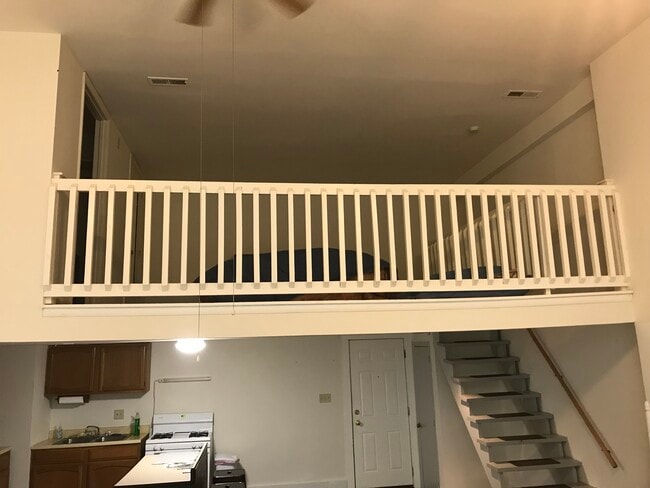 Photo - The Warner Unit 216