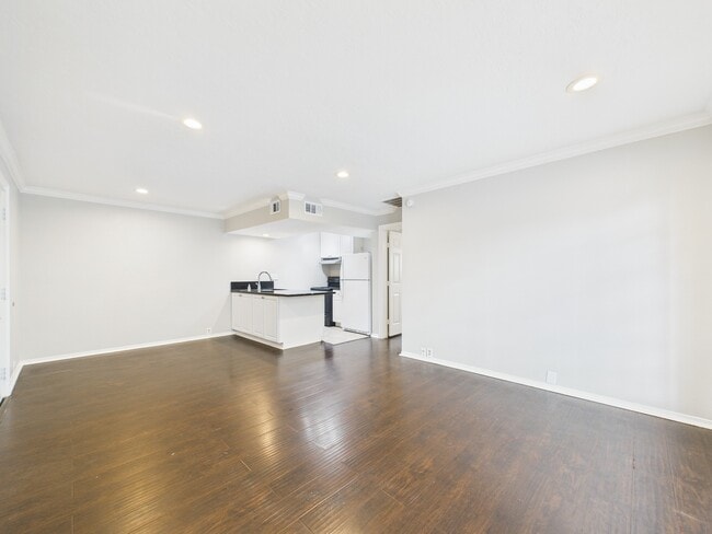 Photo - 5353 Richmond Ave. Unidad 15