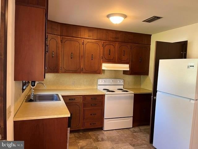 224 W 8th St