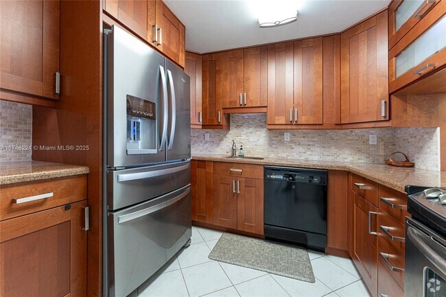 Building Photo - 400 Leslie Dr Unit 1117 Rental