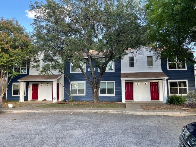 11136 El Sendero - 11136 El Sendero St Unit #4