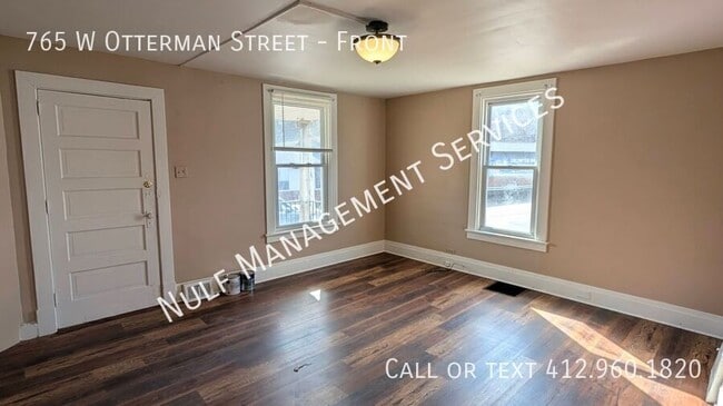 Photo - 765 W Otterman St Unidad Front