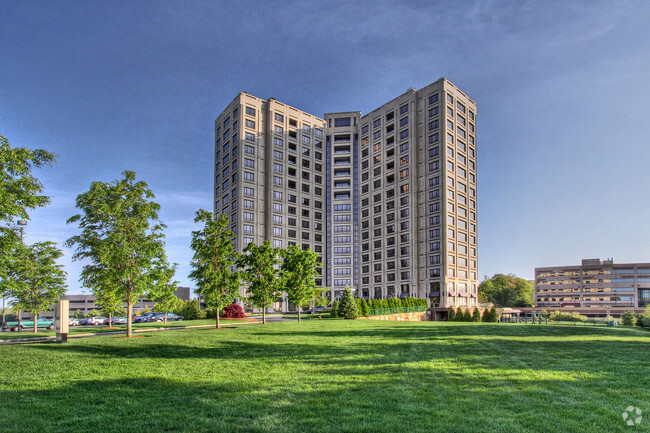 Building Photo - The Renaissance Rental