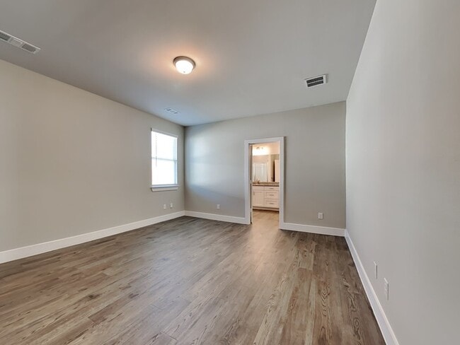 Photo - 3417 New York Ave