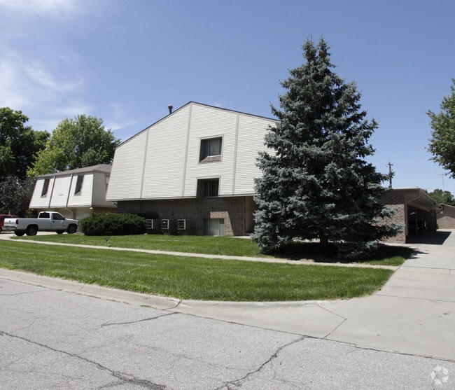 Photo - 3619 N 60th St