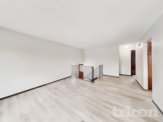 Photo - 3401 75th Ave N