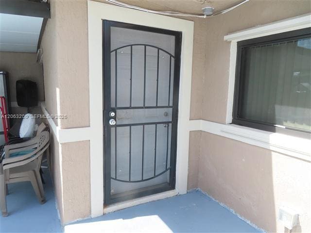 Building Photo - 3760 NW 197th St Unit 2