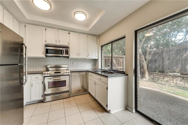 Photo - 4215 Rosser Square