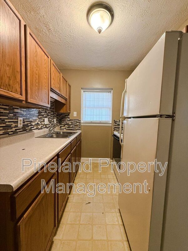 Photo - 307 Bradford Ave
