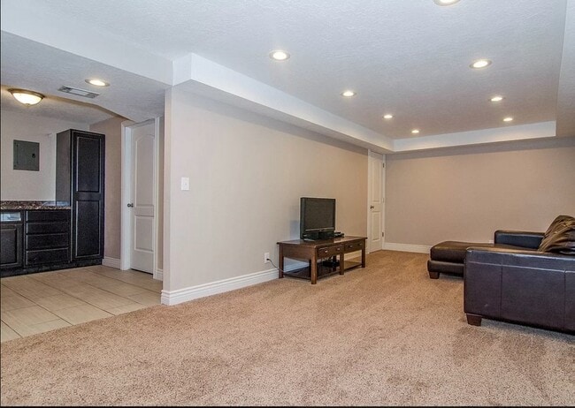 Photo - 6007 Ginger St