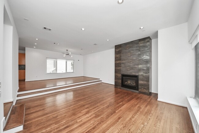 Photo - 1823 Southmore Blvd