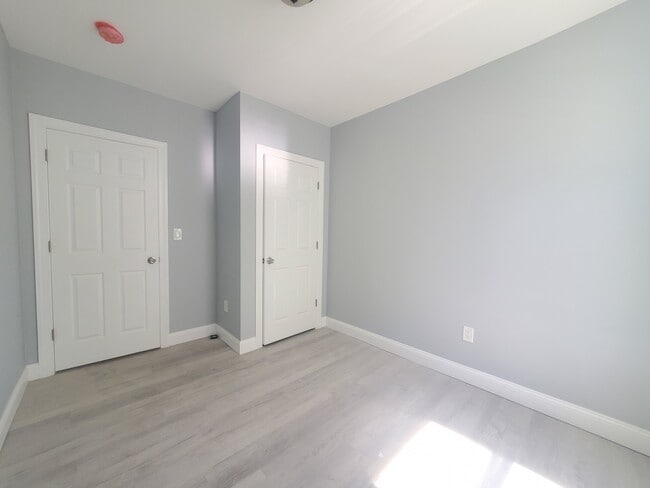 Photo - 87 Dwight St Unit 2