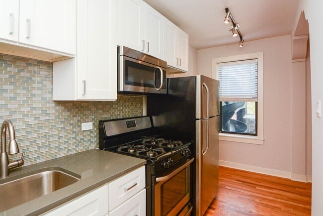 Photo - 2402 N Kedzie Unit 211