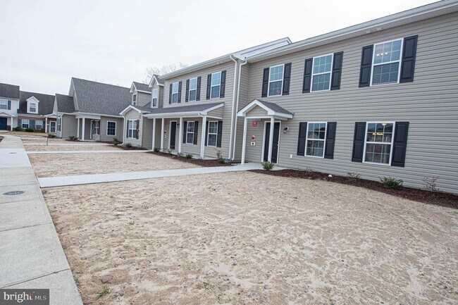 Photo - 242 Morgans Ct