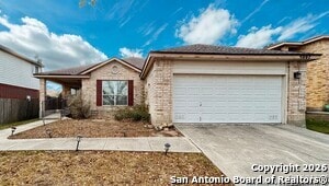 Building Photo - 5007 Wood Glen Dr