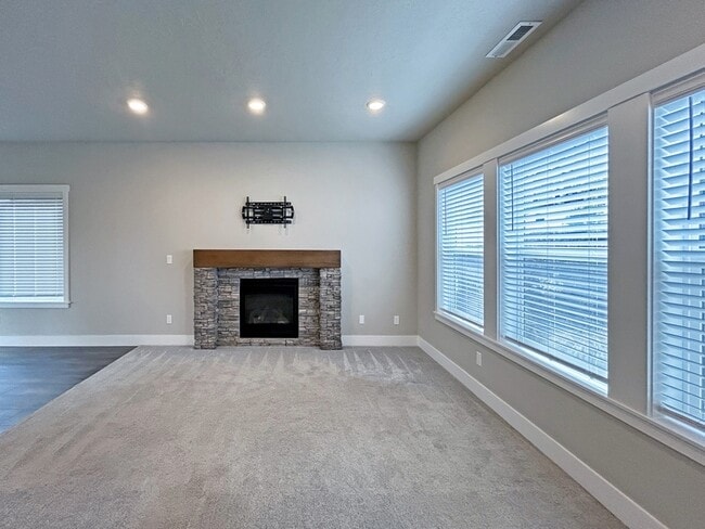 Photo - 3740 Rockcress Rd