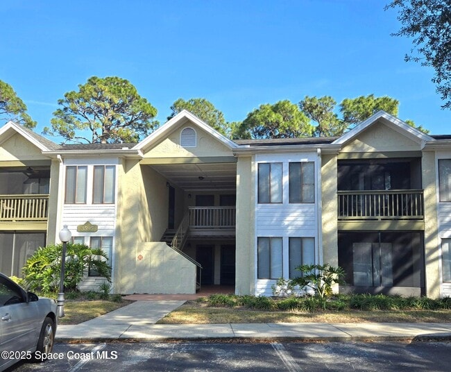 Building Photo - 3595 Sable Palm Ln Unit G Rental