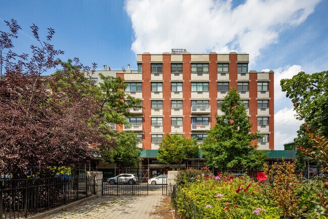 Photo - 2002 5th Ave