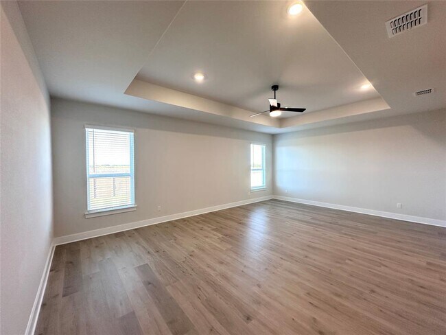 Photo - 309 E Luna Blue Ln