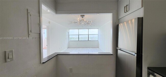 Photo - 1200 NE Miami Gardens Dr Unit 1005W