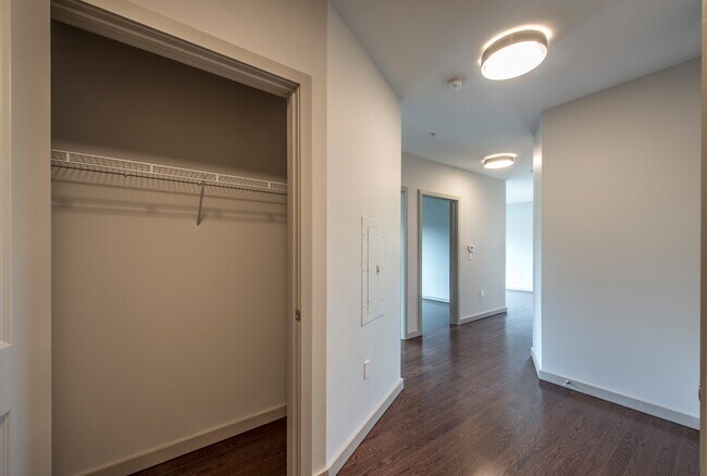 Photo - 24 Marion St Unit #404