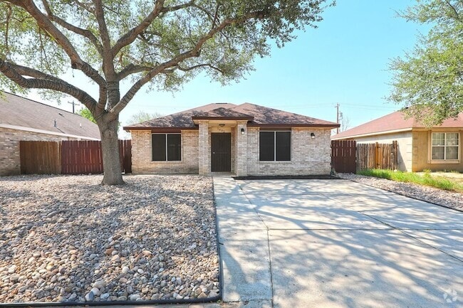Building Photo - 1932 Denmark Ln Rental