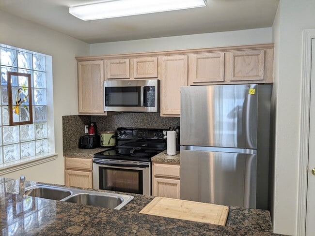 Photo - 109 E Retama St Unidad 2