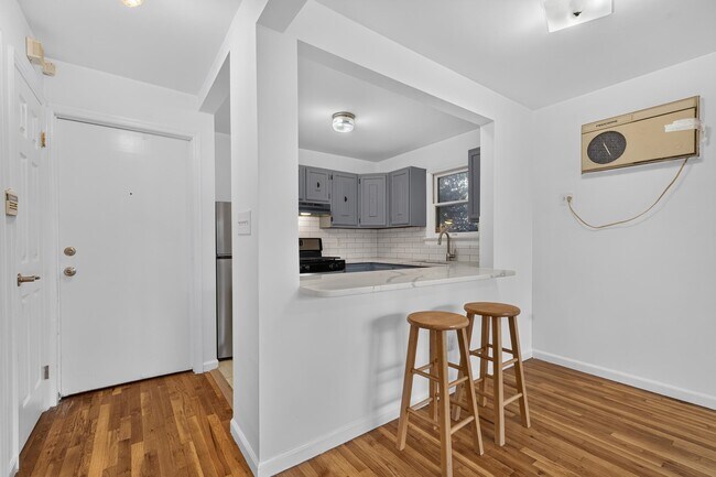 Photo - 17 W 18th St Unit 2F