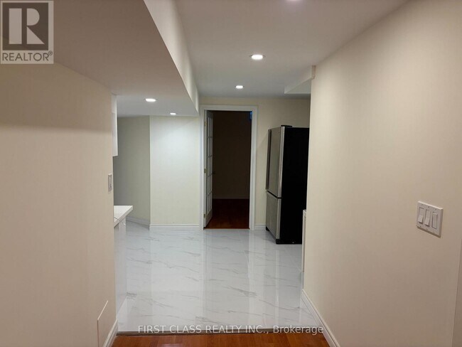 Photo - 157 Galbraith Crescent