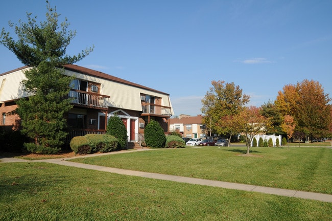 North Brunswick Manor