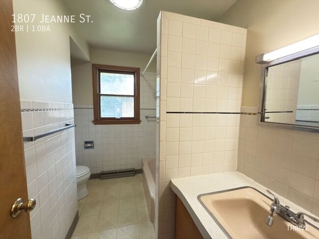 Photo - 1807 Jeanne St