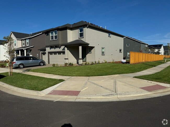 Building Photo - 4 bedroom Home in North Salem