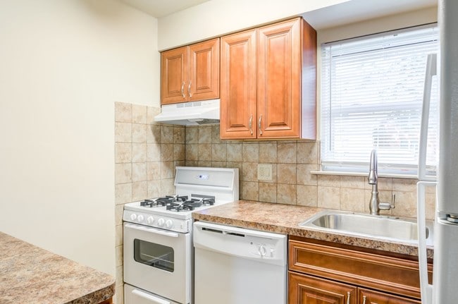Wingate Apartments, LLC