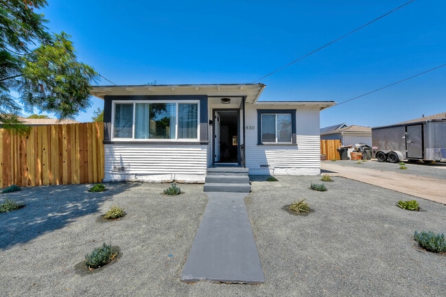 Photo - 6830 Tower St