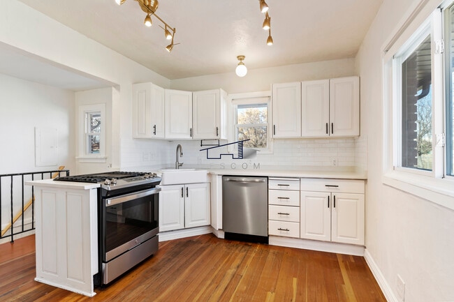 Photo - 1132 W 1800 N