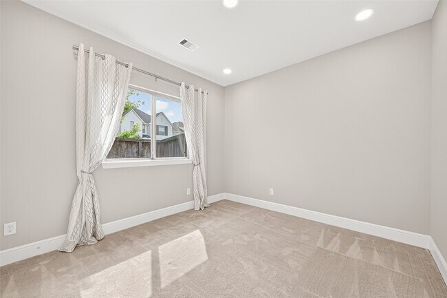 Photo - 1835 Brooking Hill Ct