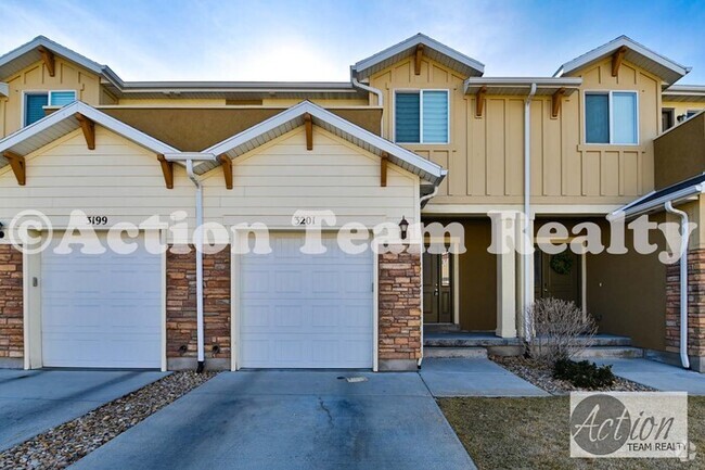 Building Photo - Townhome in Lehi