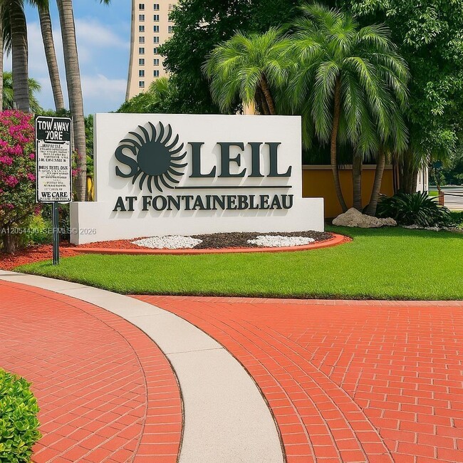 Building Photo - 9731 Fontainebleau Blvd Unit F114
