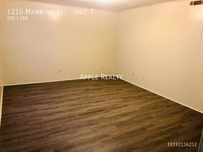Photo - 1210 Manning St Unit 7