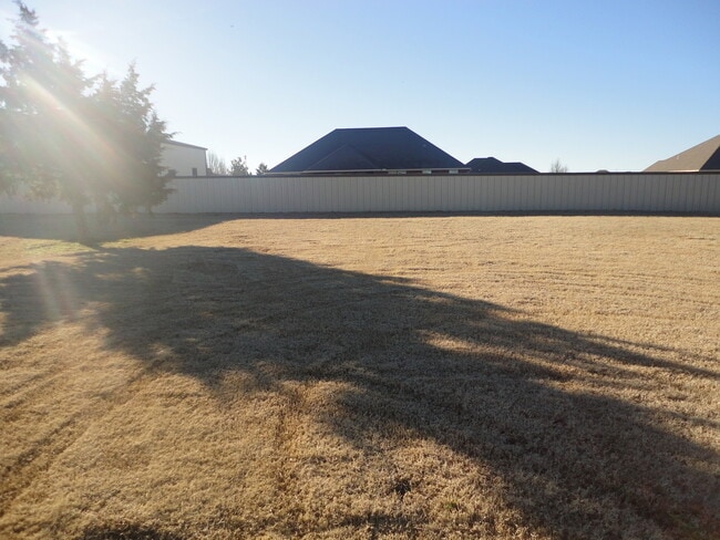Photo - 6611 NE Watts Rd